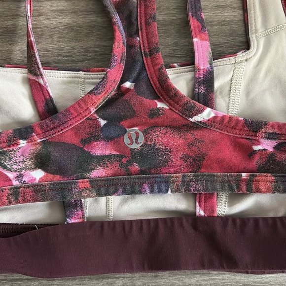 Lululemon Splendour Sports Bra Poppy Petals Berry Rumble Multi / Black - Picture 7 of 10